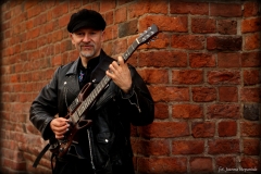 Gitarrist 13